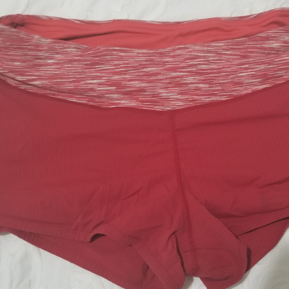 Lululemon short